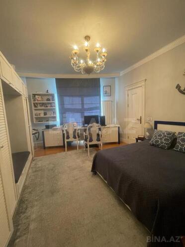 Продаётся 4-комн. новостройка 215 м², м. Низами, photo 10 from 30