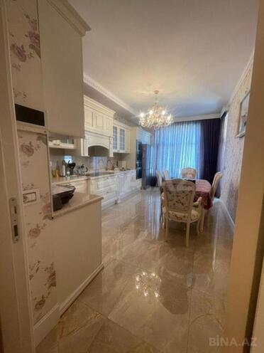 Продаётся 4-комн. новостройка 215 м², м. Низами, photo 14 from 30