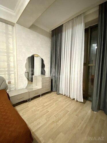 İcarəyə verilir 3 otaqlı yeni tikili 70 m², 28 May m., photo 6 from 13