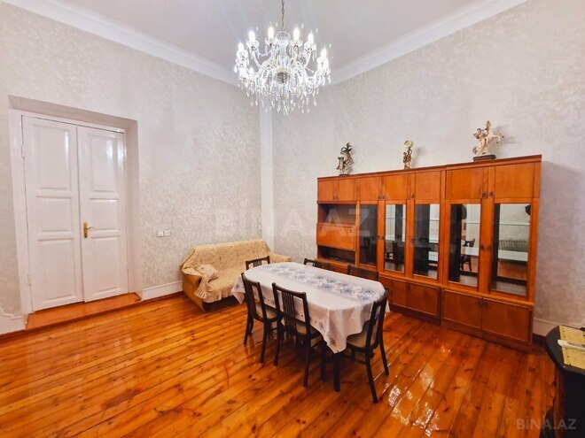 Сдаётся 2-комн. вторичка 65 м², м. Ичеришехер, photo 4 from 21