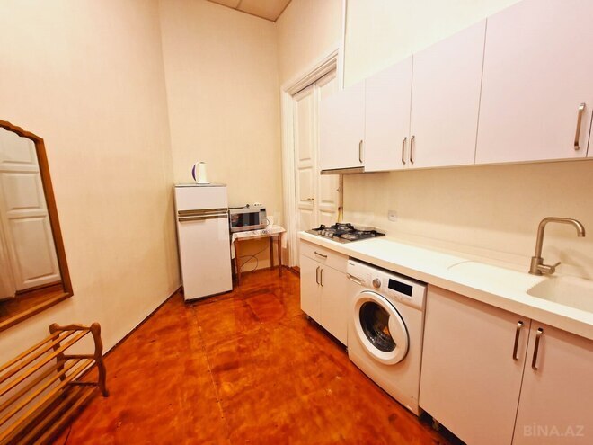 Сдаётся 2-комн. вторичка 65 м², м. Ичеришехер, photo 13 from 21