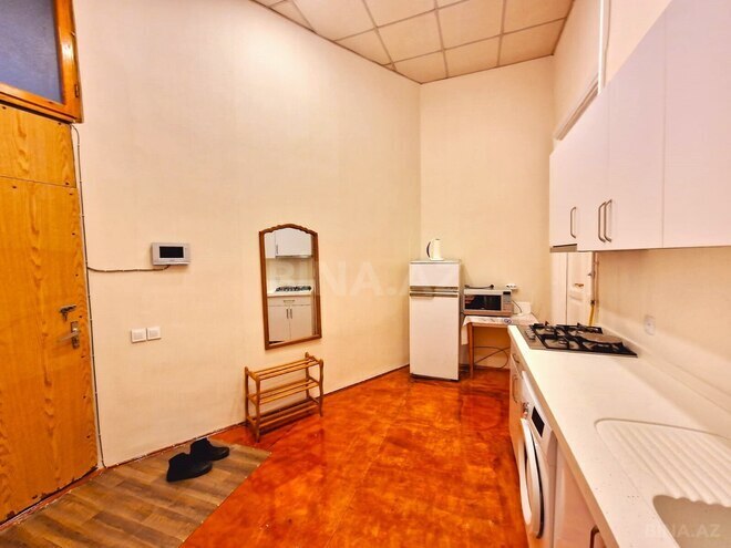 Сдаётся 2-комн. вторичка 65 м², м. Ичеришехер, photo 18 from 21