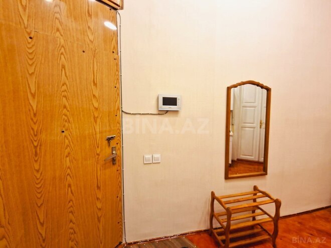 Сдаётся 2-комн. вторичка 65 м², м. Ичеришехер, photo 19 from 21