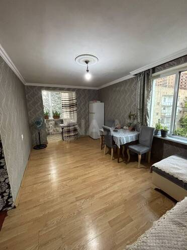 Satılır 2 otaqlı köhnə tikili 40 m², 28 May m., photo 3 from 11