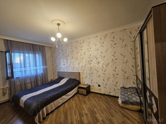 Satılır 2 otaqlı köhnə tikili 60 m², İnşaatçılar m., photo 12 from 24
