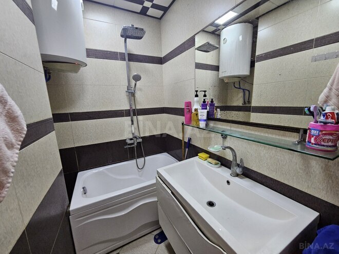 Satılır 2 otaqlı köhnə tikili 60 m², İnşaatçılar m., photo 19 from 24