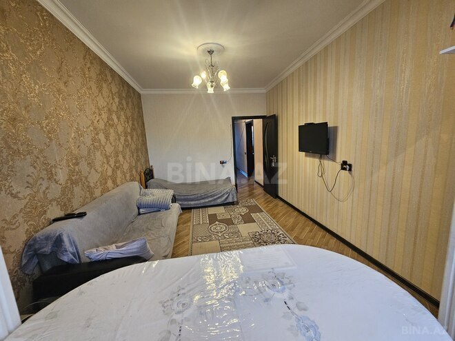 Satılır 2 otaqlı köhnə tikili 60 m², İnşaatçılar m., photo 7 from 24