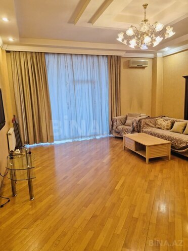 Satılır 3 otaqlı yeni tikili 180 m², 28 May m., photo 3 from 19