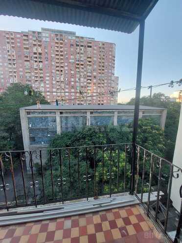 Продаётся 2-комн. вторичка 50 м², Насиминский  р., photo 8 from 12