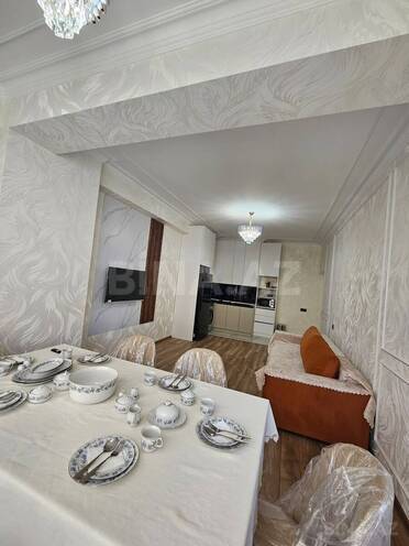 Сдаётся 2-комн. новостройка 70 м², Насиминский  р., photo 4 from 13
