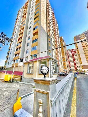 Продаётся 3-комн. новостройка 127 м², м. Кара Караев, photo 18 from 21