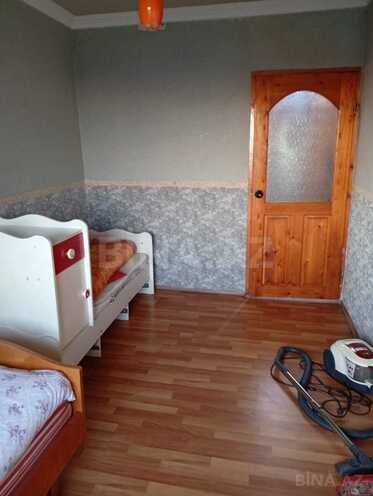 Сдаётся 3-комн. вторичка 63 м², м. Нефтчиляр, photo 7 from 17