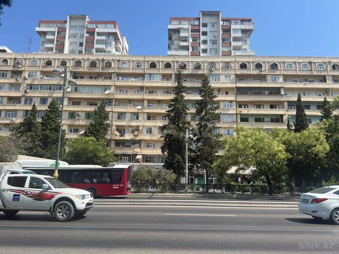 Satılır 4 otaqlı köhnə tikili 120 m², Qara Qarayev m., photo 5 from 24
