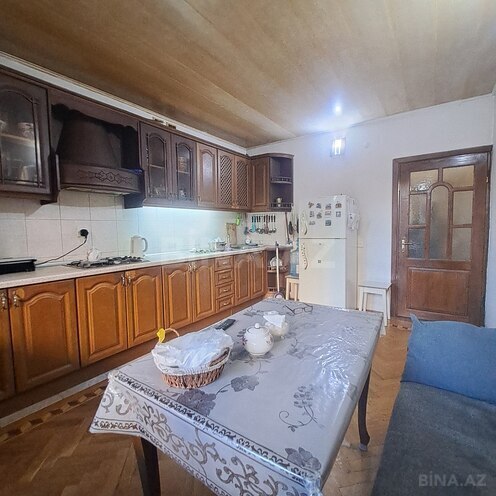 Satılır 3 otaqlı köhnə tikili 130 m², Qara Qarayev m., photo 10 from 15
