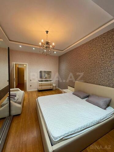 Сдаётся 4-комн. новостройка 180 м², Насиминский  р., photo 18 from 20
