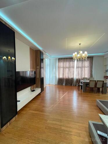 Сдаётся 4-комн. новостройка 180 м², Насиминский  р., photo 6 from 20