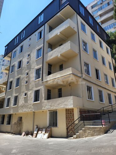 Продается 3-комн. новостройка 79.9 м², м. Нефтчиляр, photo 1 from 12