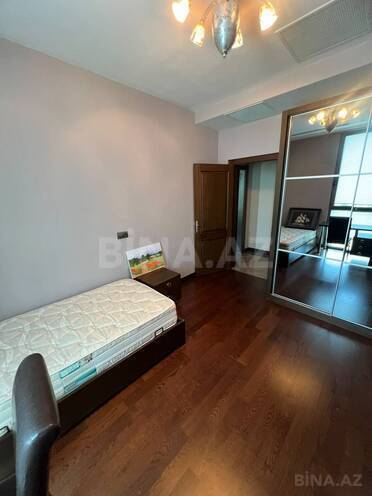 İcarəyə verilir 5 otaqlı yeni tikili 200 m², İçəri Şəhər m., photo 12 from 25