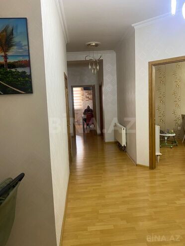 Продаётся 3-комн. новостройка 112 м², м. Нефтчиляр, photo 1 from 11