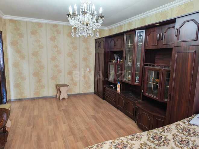 İcarəyə verilir 1 otaqlı köhnə tikili 40 m², Qara Qarayev m., photo 1 from 14