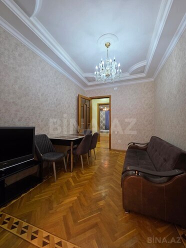 İcarəyə verilir 3 otaqlı köhnə tikili 70 m², Nizami m., photo 3 from 23