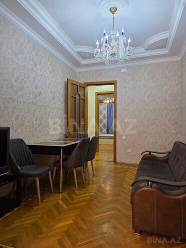 İcarəyə verilir 3 otaqlı köhnə tikili 70 m², Nizami m., photo 4 from 23