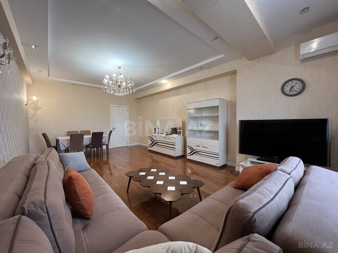 Сдаётся 4-комн. новостройка 180 м², м. 28 мая, photo 1 from 22