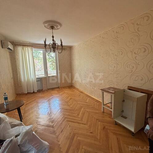 Satılır 3 otaqlı köhnə tikili 63 m², Qara Qarayev m., photo 14 from 22