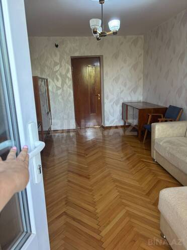Satılır 3 otaqlı köhnə tikili 63 m², Qara Qarayev m., photo 21 from 22