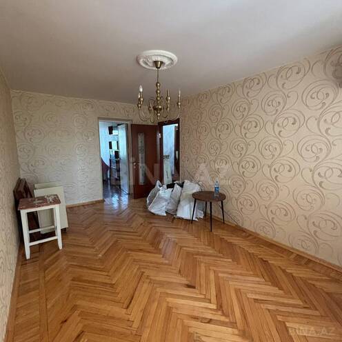 Satılır 3 otaqlı köhnə tikili 63 m², Qara Qarayev m., photo 7 from 22