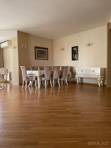 İcarəyə verilir 4 otaqlı yeni tikili 200 m², 28 May m., photo 6 from 30