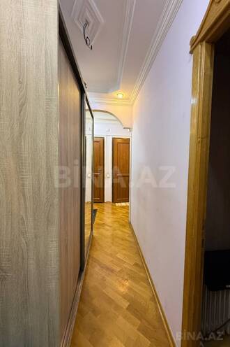 Satılır 2 otaqlı köhnə tikili 53 m², Qara Qarayev m., photo 10 from 15