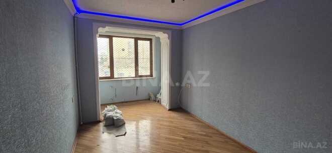 Satılır 3 otaqlı köhnə tikili 78 m², İnşaatçılar m., photo 3 from 15