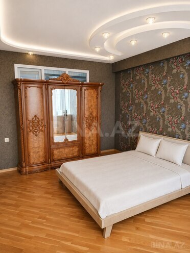 Сдаётся 3-комн. новостройка 115 м², м. Насими, photo 1 from 13