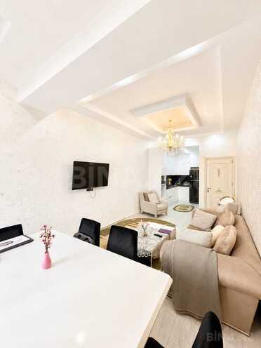 Сдаётся 2-комн. новостройка 70 м², Насиминский  р., photo 3 from 15