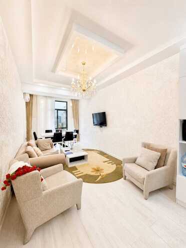 Сдаётся 2-комн. новостройка 70 м², Насиминский  р., photo 4 from 15