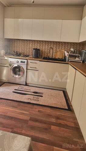 Satılır 3 otaqlı köhnə tikili 81 m², M.Ə.Rəsulzadə q., photo 10 from 14