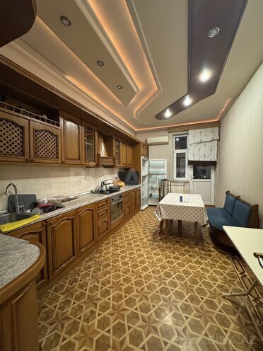 Satılır 4 otaqlı yeni tikili 183 m², Nərimanov r., photo 13 from 17