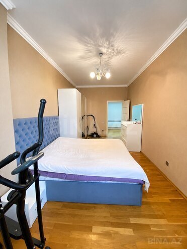 Продаётся 3-комн. новостройка 110 м², м. Элмляр Академиясы, photo 5 from 12