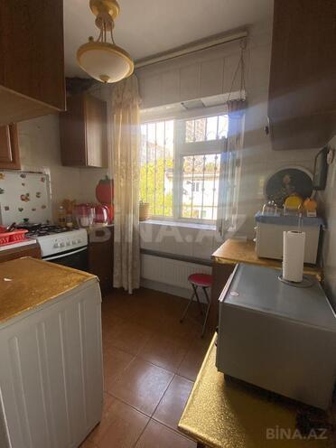 İcarəyə verilir 2 otaqlı köhnə tikili 75 m², Elmlər Akademiyası m., photo 4 from 18