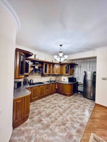 İcarəyə verilir 4 otaqlı yeni tikili 145 m², İçəri Şəhər m., photo 4 from 17