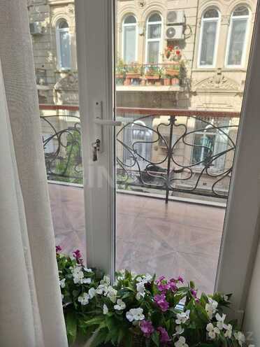 İcarəyə verilir 2 otaqlı köhnə tikili 80 m², Sahil m., photo 5 from 22