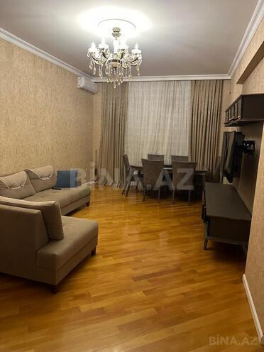 Сдаётся 3-комн. новостройка 110 м², м. Нефтчиляр, photo 3 from 25