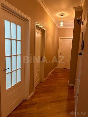 Сдаётся 3-комн. новостройка 110 м², м. Нефтчиляр, photo 19 from 25