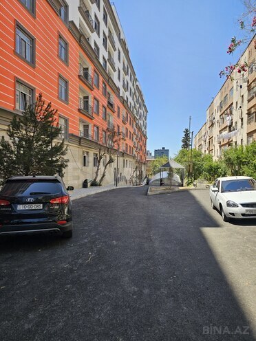 Продаётся 3-комн. новостройка 119 м², м. Кара Караев, photo 3 from 21