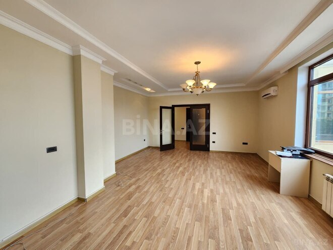 Сдаётся 4-комн. офис 250 м², м. Низами, photo 17 from 18