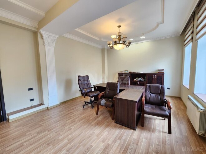 Сдаётся 4-комн. офис 250 м², м. Низами, photo 1 from 18