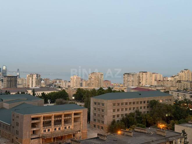 Сдаётся 3-комн. новостройка 152 м², м. Элмляр Академиясы, photo 1 from 15