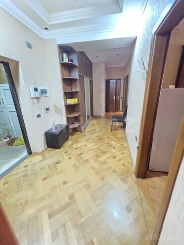 Сдаётся 3-комн. новостройка 130 м², м. Мемар Аджеми, photo 16 from 20