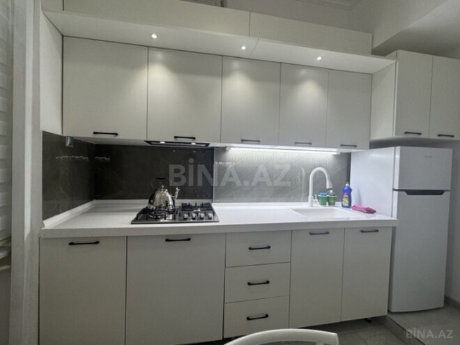 Продаётся 3-комн. вторичка 75 м², м. Элмляр Академиясы, photo 12 from 22